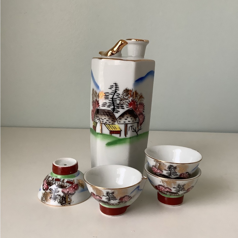 New Vintage sake set (5 pieces)